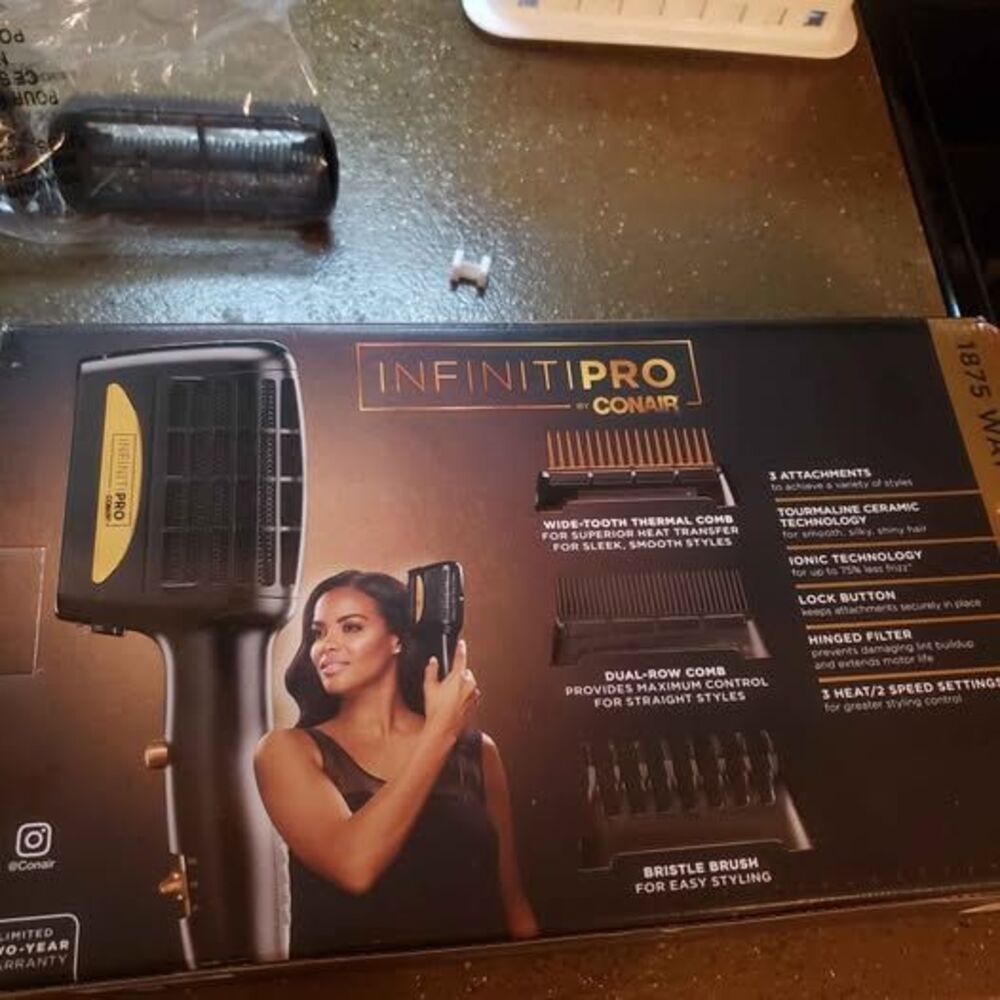 INFINITIPRO by CONAIR 3-in-1 Ionic Dryer with all attachments